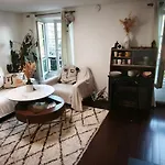 Austerlitz Cocoon
